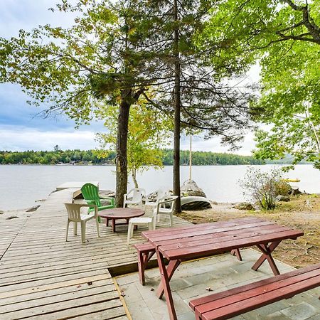 Dock, Beach, Views Rustic Green Lake Cottage Otis 外观 照片