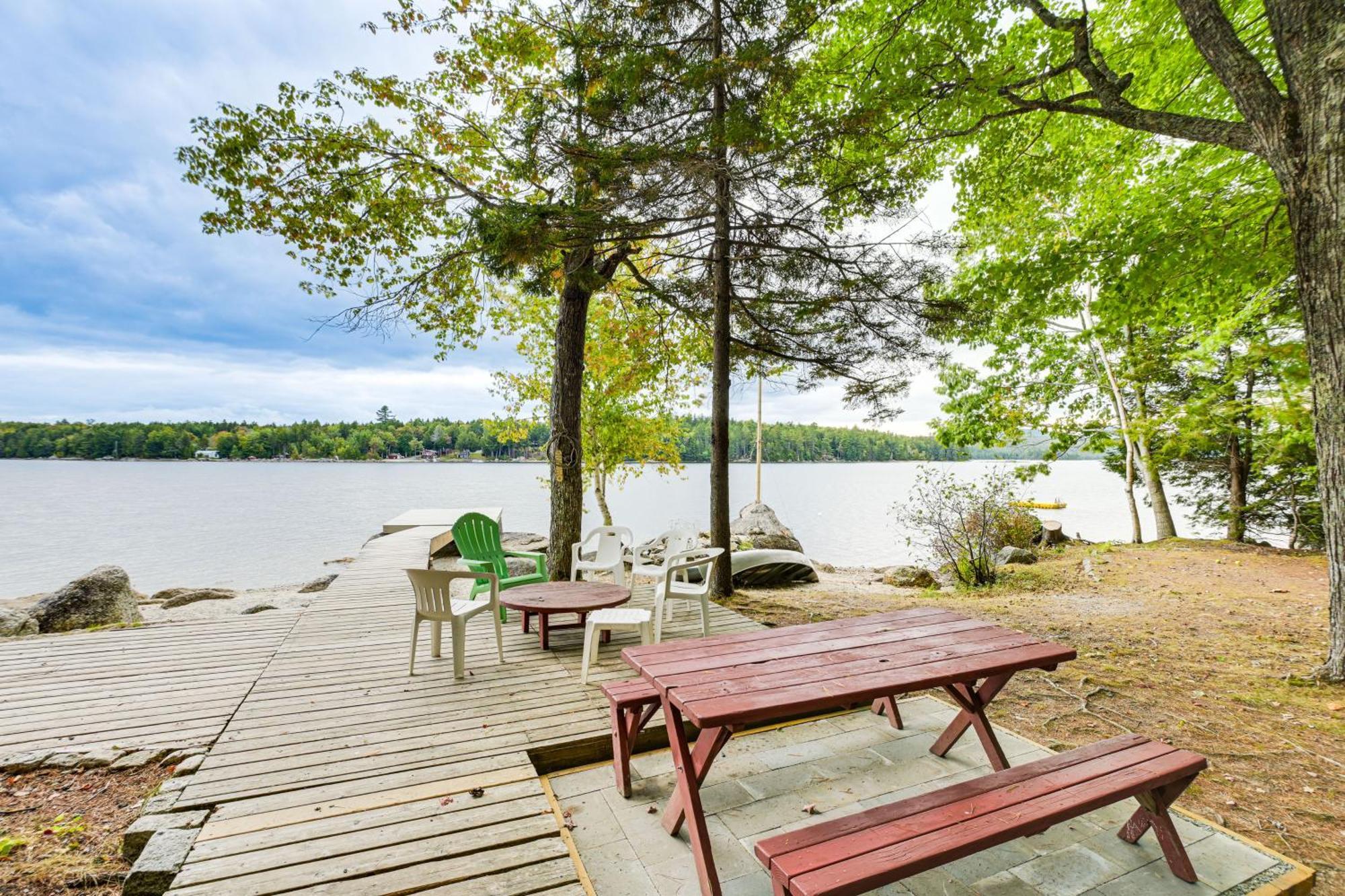 Dock, Beach, Views Rustic Green Lake Cottage Otis 外观 照片