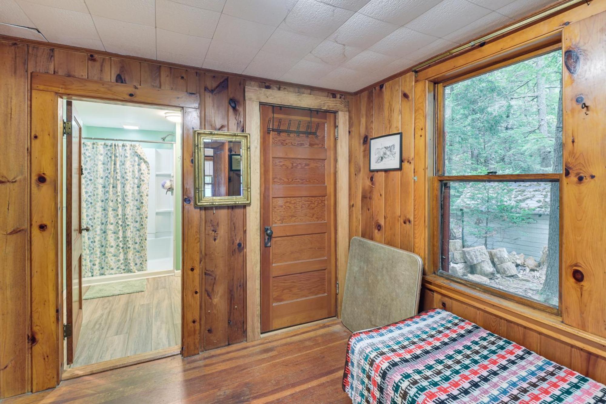 Dock, Beach, Views Rustic Green Lake Cottage Otis 外观 照片